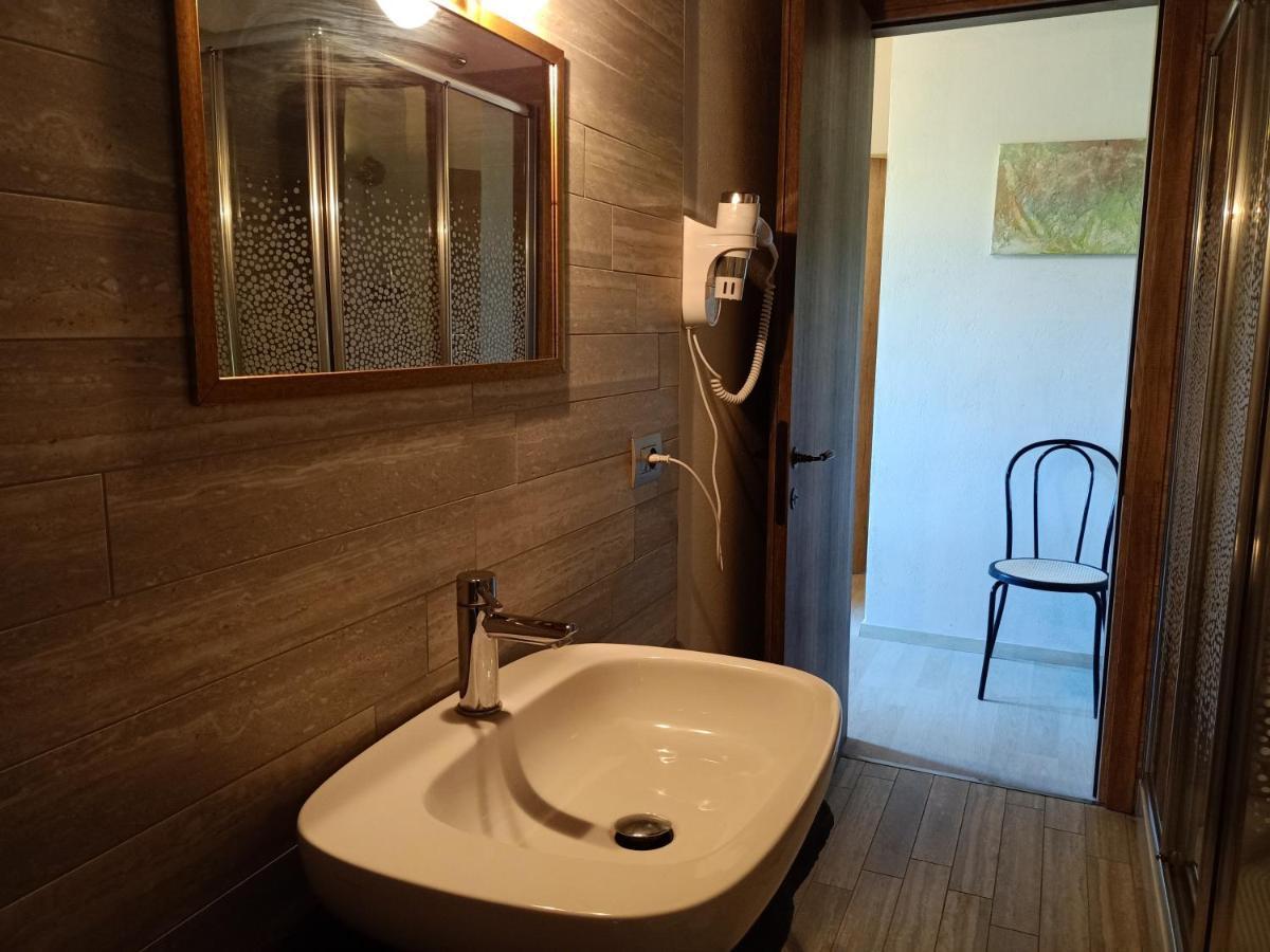Apartament Vite Dipinte 1 Bilocale In Langa Novello Zewnętrze zdjęcie